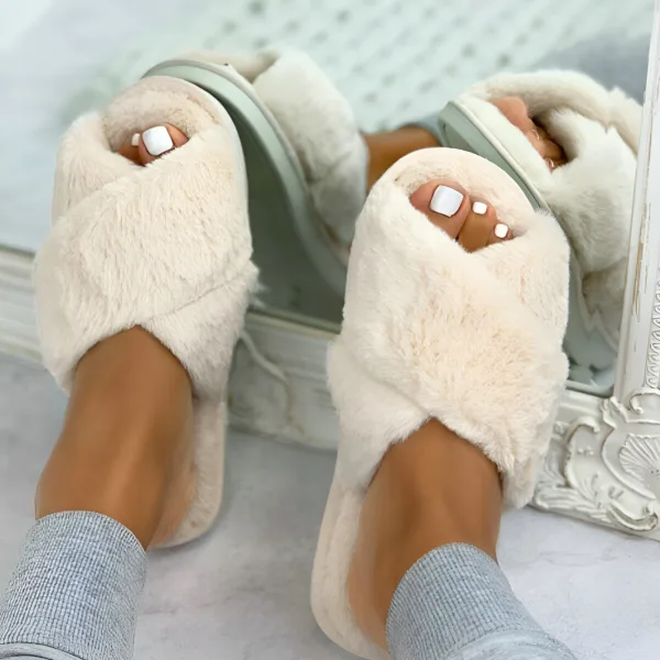 fluffy slippers, fluffy slippers for women, fuzzy slippers, indoor slippers, fuzzy slides